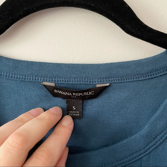 Banana Republic Peplum Blouse - Picture 3 of 5